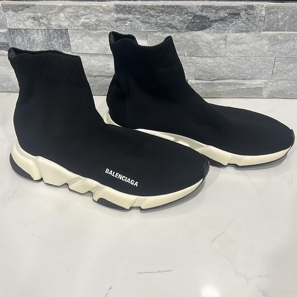 Used Balenciagas - Picture 2 of 7
